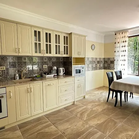 Paradise Complex Приморсько