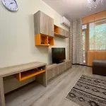Paradise Complex Apartment *
