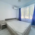 Paradise Complex Apartment