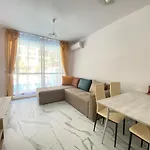Paradise Complex Apartment *
