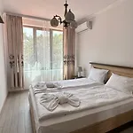 Paradise Complex بريمورسكو