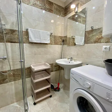 Paradise Complex * 普里莫尔斯科