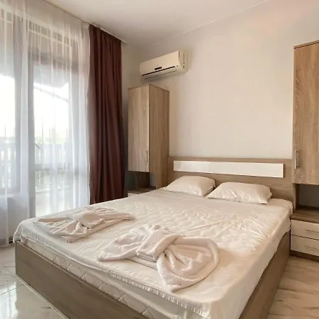 Paradise Complex * 普里莫尔斯科