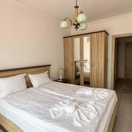 公寓 Paradise Complex 普里莫尔斯科