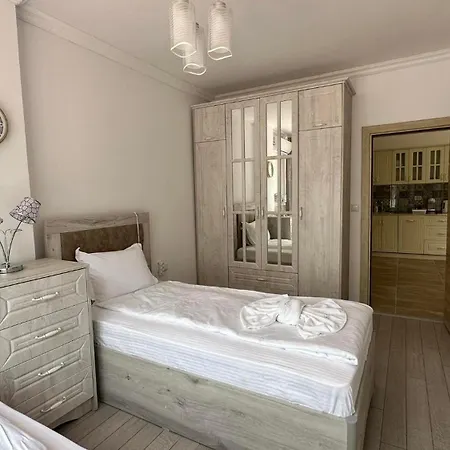 Paradise Complex * 普里莫尔斯科