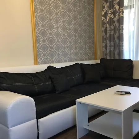 Paradise Complex Apartment