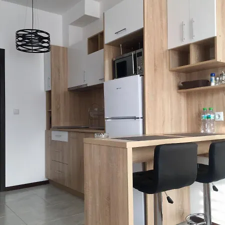 Paradise Complex Apartment